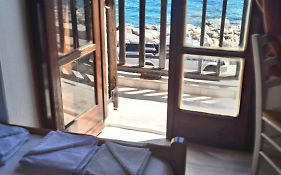 Spamandos Rooms