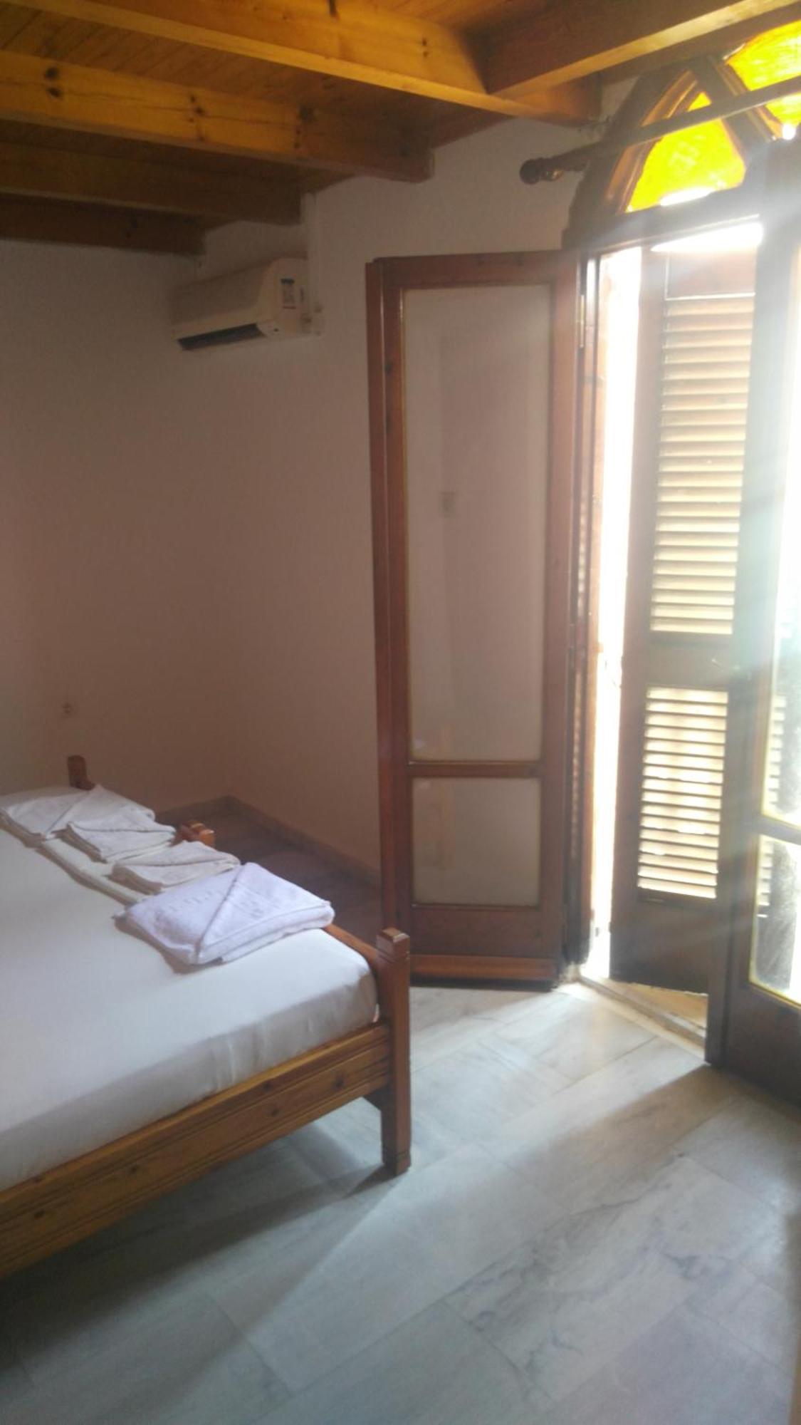 Spamandos Rooms Paleochora Exterior foto