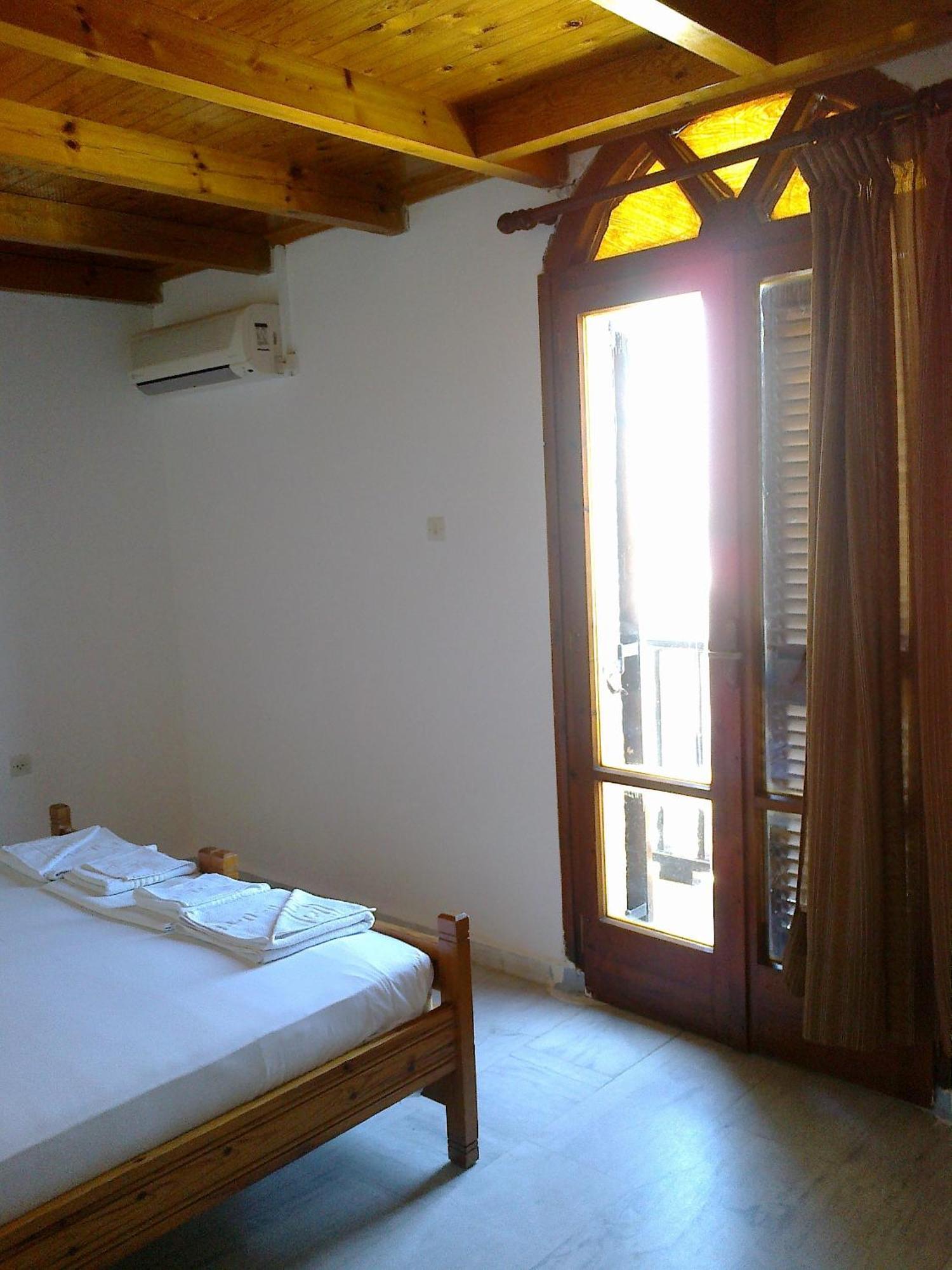 Spamandos Rooms Paleochora Exterior foto
